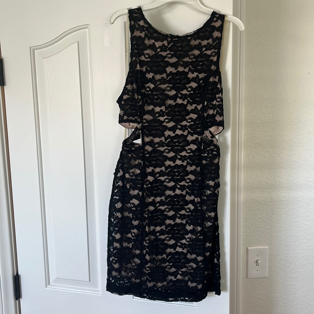 Lace dress